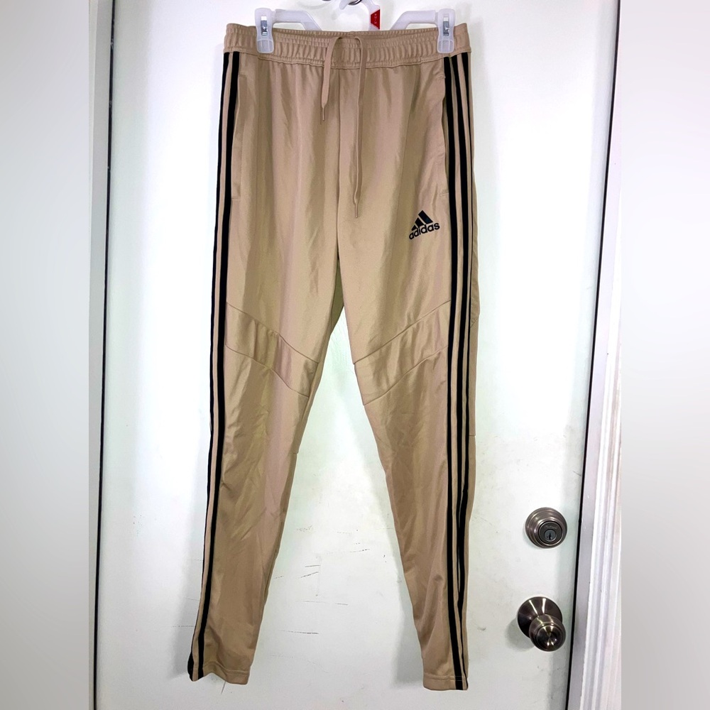 Like New Adidas Slim Fit Jogger Soccer Pants